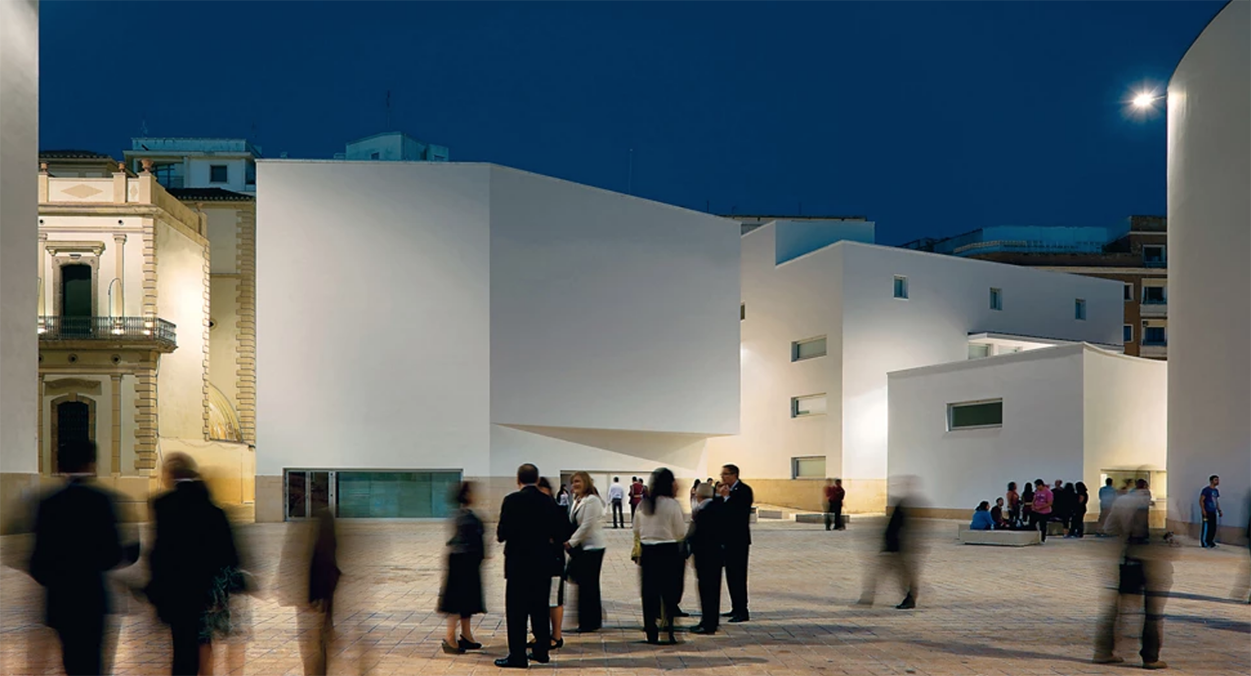 Auditorio Manzana del Revellín