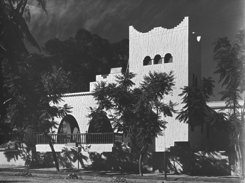 Cristo House, Guadalajara, 1929. Fachada Calle Moreno