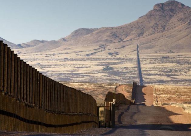 Muro entre USA y México