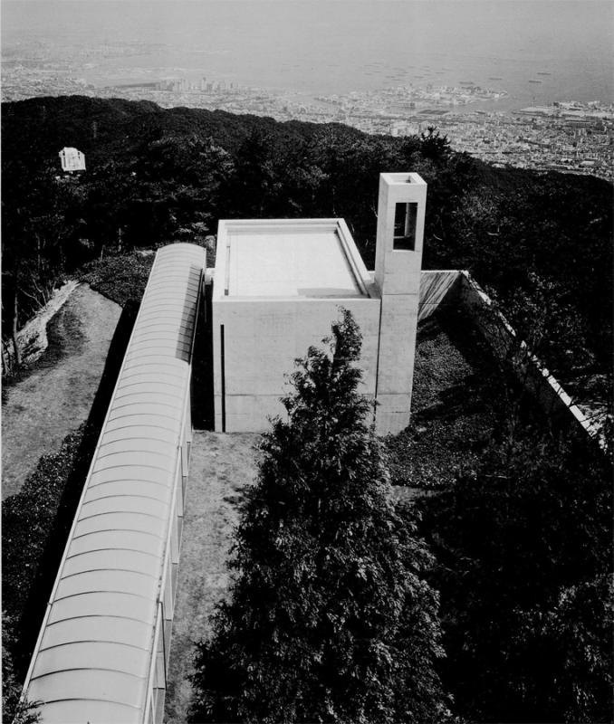 http://moleskinearquitectonico.blogspot.com/2007/02/capilla-en-rokko.html