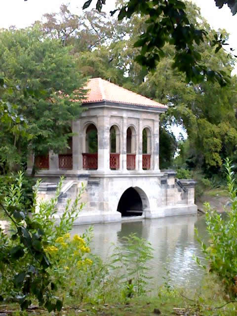 Birkenhead Park