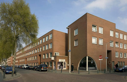 Viviendas sociales De Punkt em De Komma, Schilderswijk-West,