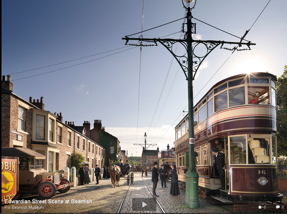 Escena eduardiana en la calle en Beamish.
