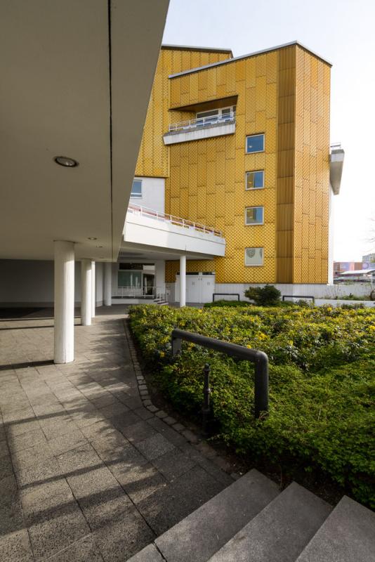 https://www.archdaily.com/108538/ad-classics-berlin-philharmonic-hans-scharoun