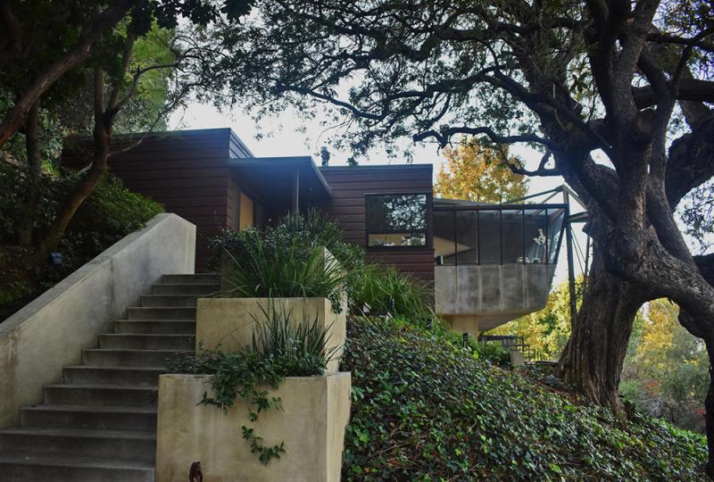 Casa George Jacobson