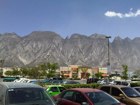 Barrio de la Fama en Santa Caterina Monterrey