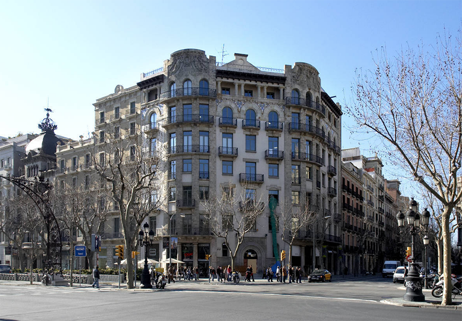 Escuela de las Damas Negras
