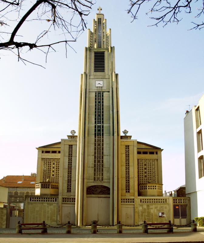 Imagen de la torre desde el exterior