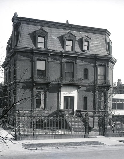 Marshall Field’s former mansion served as the New Bauhaus, Chicago, Illinois. (1937- 1946)