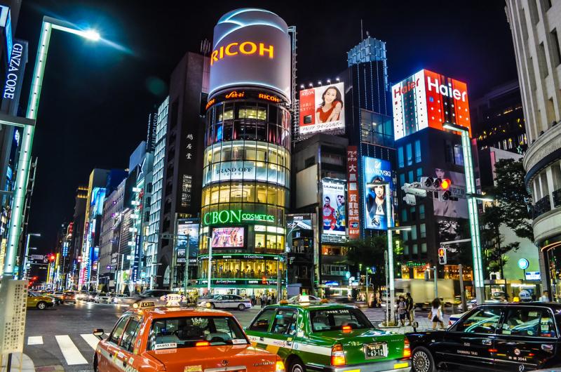 Ginza. Paisaje eléctrico.