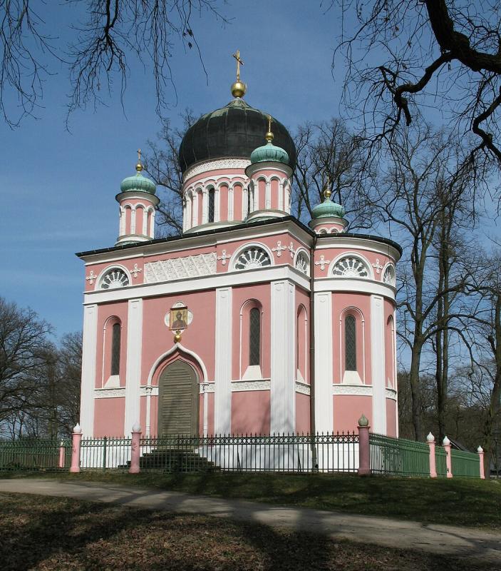 Cambios en el diseño interior de la iglesia de San Alexander Nevsky en Potsdam