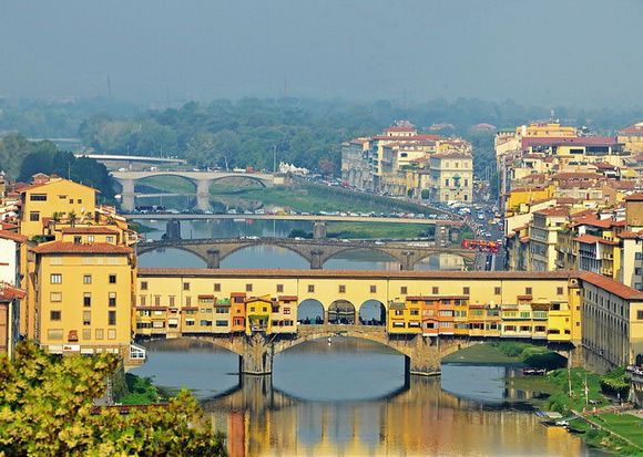 Vista del puente en su totalidad.