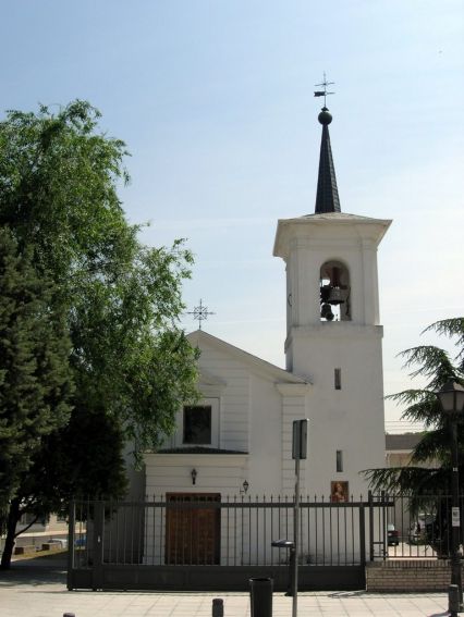 Iglesia parroquial de Santa María Magdalena en Húmera