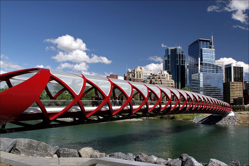 Peace bridge en Calgary (Canadá)