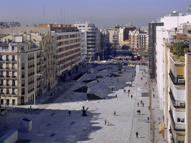 http://www.fmangado.es/ldda_proyecto/plaza-dali-madrid/?idioma=_es