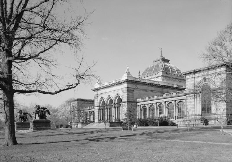 Memorial Hall. Pabellón Central de la Exposición.