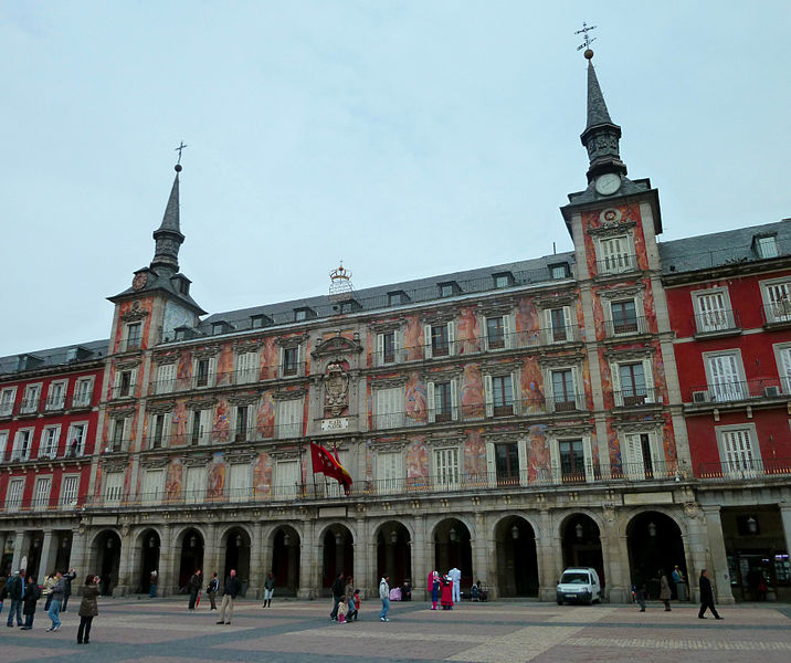 Fachada de la casa de la Panadería en la plaza Mayor de Madrid