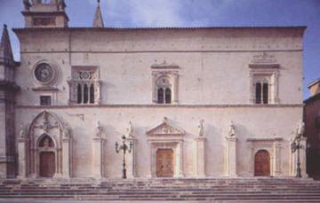 http://www.casasantasulmona.it/index_file/Page512.htm