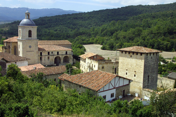 Colegiata y pueblo de Valpuesta