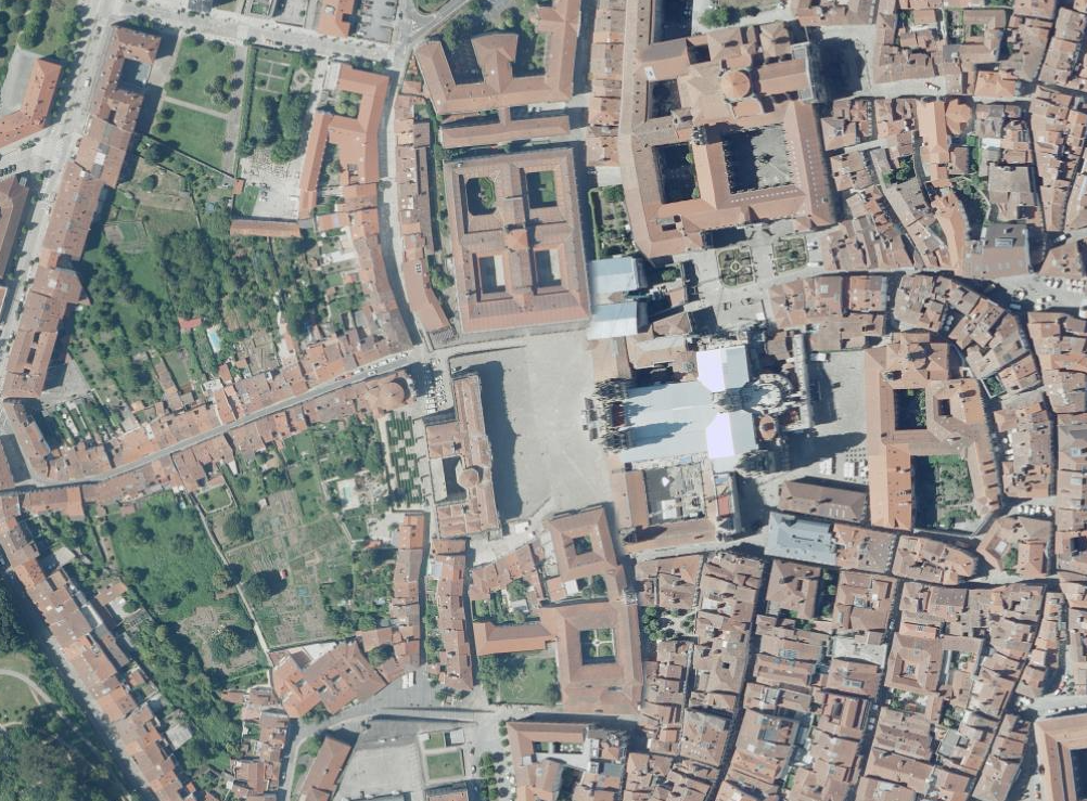 Vista en planta de la plaza - https://mapas.xunta.gal/visores/basico/