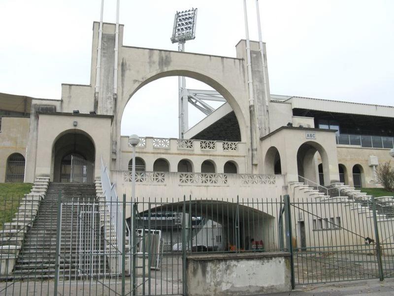 Estadio Gerland en Lyon