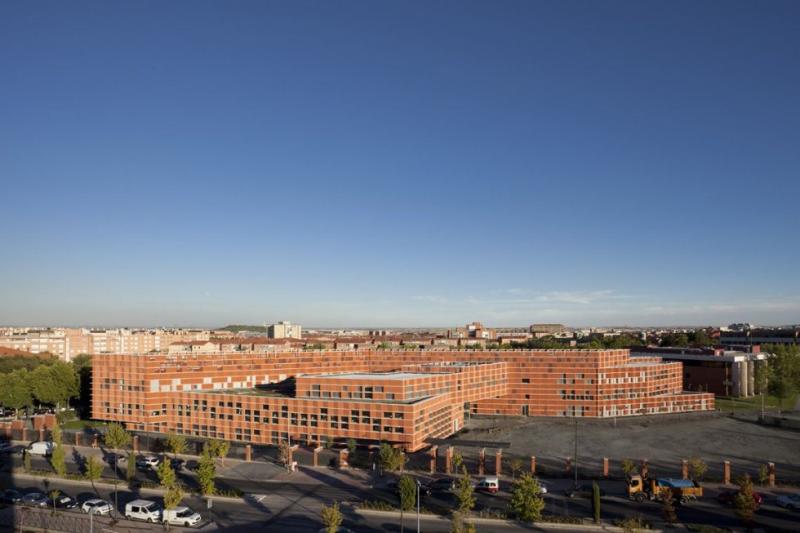 Edificio Carmen Martin-Gaite