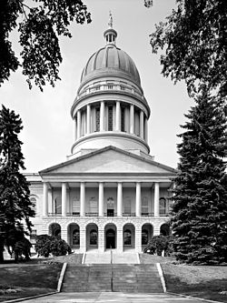 Vista frontal del Capitolio