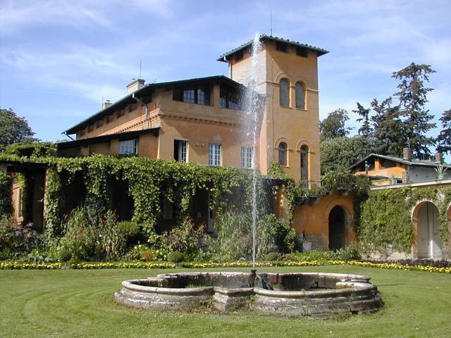 Complejo de edificios de los baños romanos en el parque Sanssouci