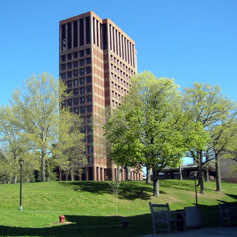 Torre del Laboratorio Klein. Yale University