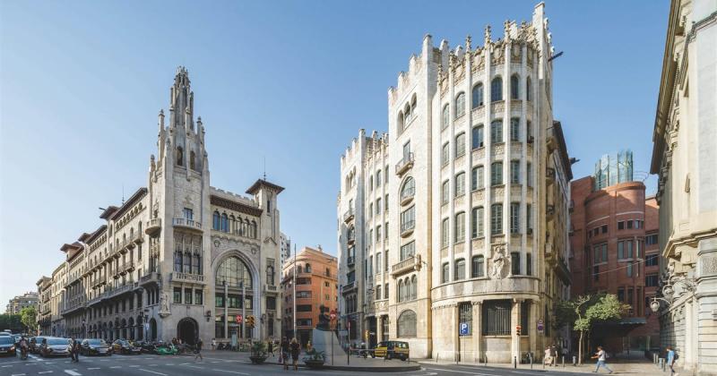 Edificio Anexo de La Caixa
