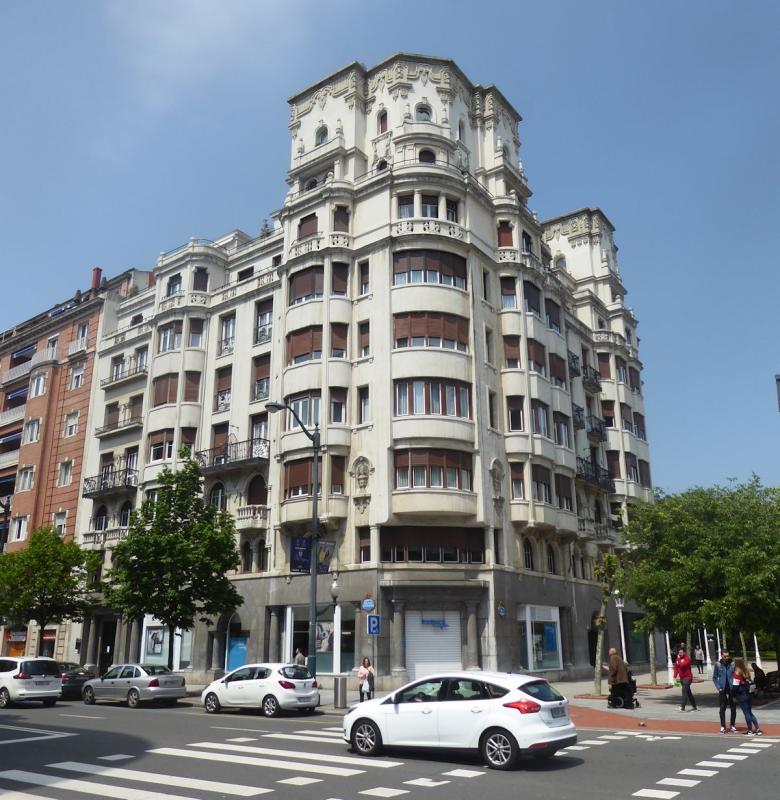 Edificio Darío de Regoyos