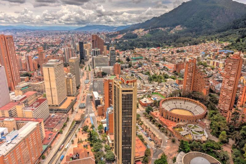 Bogotá. Forma y desarrollo urbano