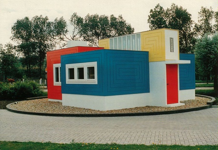 RÉPLICA