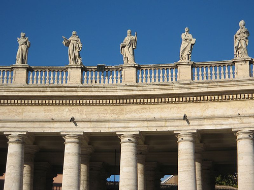 obras/860_90_estatuas-columnata-ccsaby2.0-vix_b_1.jpg